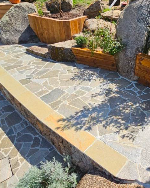 Terrasse en opus incertum luserne 
